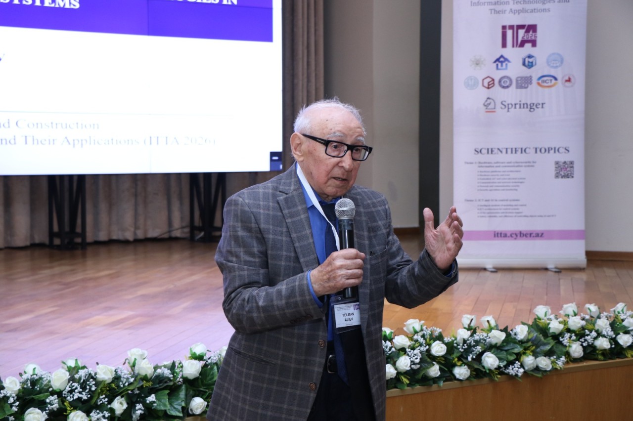 AzMİU-da beynəlxalq konfrans öz işinə başlayıb - FOTOLAR